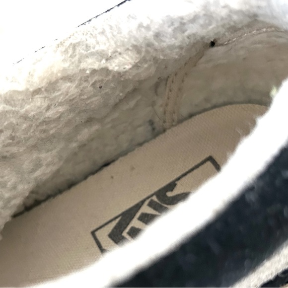 FUZZY VANS - Sherpa Lined Black Suede Vans 9.5 - Picture 4 of 10